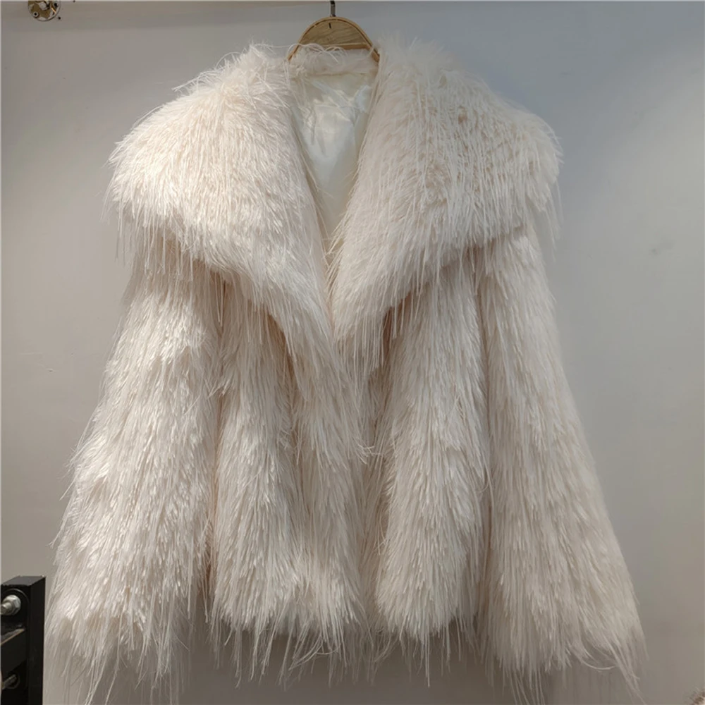 

Faux Raccoon Fur Coat Women's Young Style Loose Long Sleeve Wide Lapel 2025 Winter New Single Breasted Warm Jacket Tops