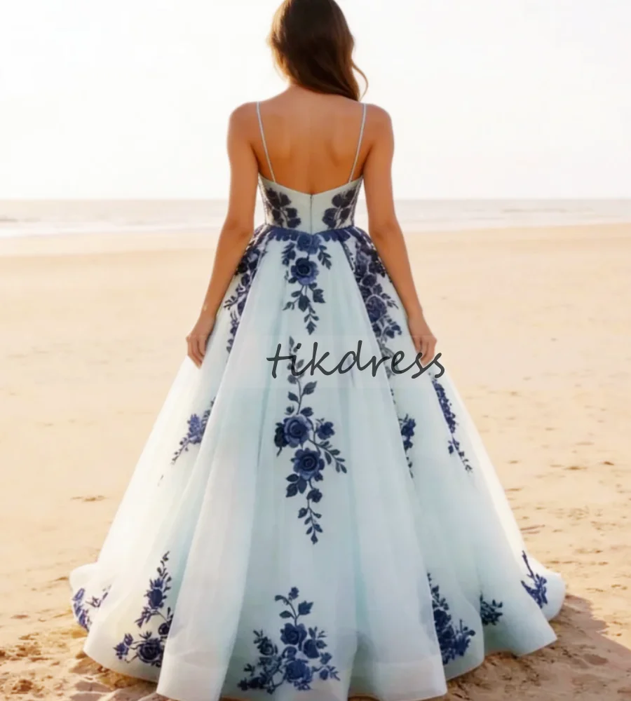 Bohemian Ice Blue Gothic Wedding Dresses 2026 Sexy Spaghetti Strap Destination Beach Bridal Gown ALine Tulle Lace 3D Rose Flower