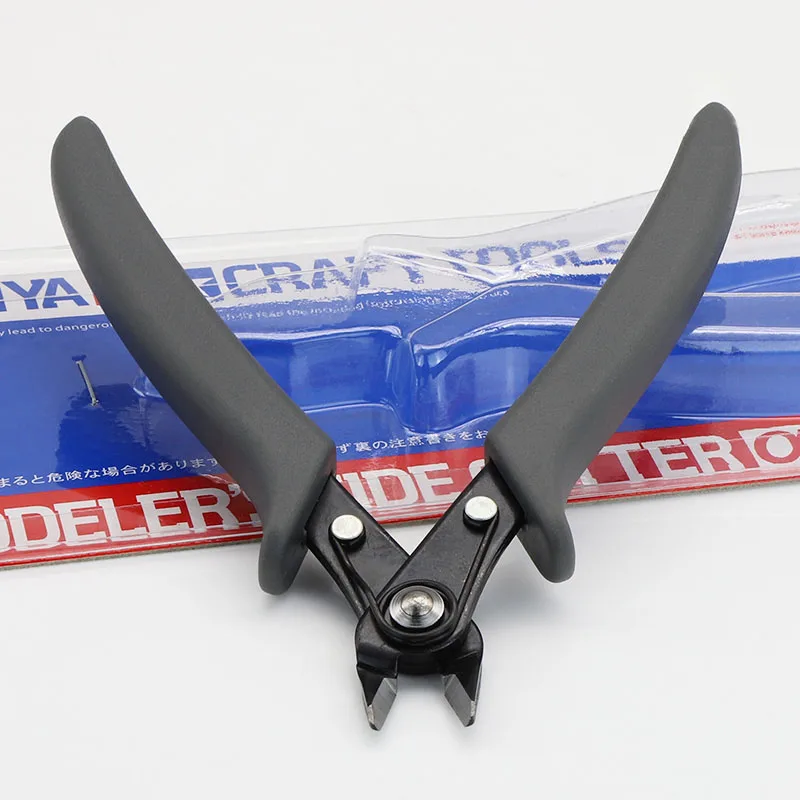 TAMIYA 74093 Modeler\'s Side Cutter α Model Pliers Grey Plastic Nippers Carbon Steel Cutting Nipper for Model Making Craft Tools