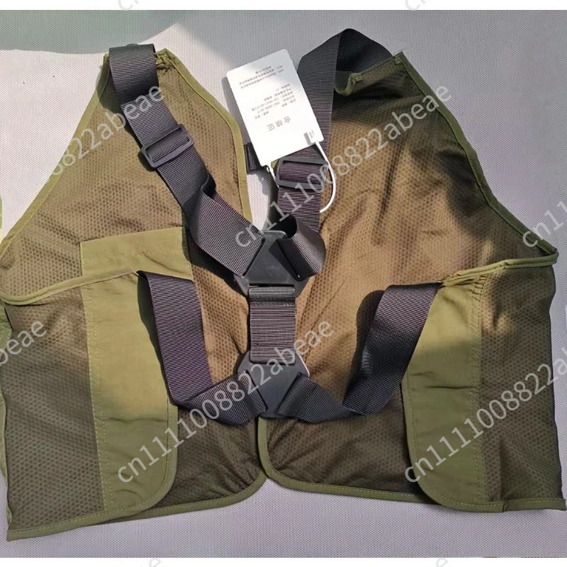 Workwear Webbing Buckle Multiple Pockets No Collar Outdoor Function Style Men Sleeveless Vest