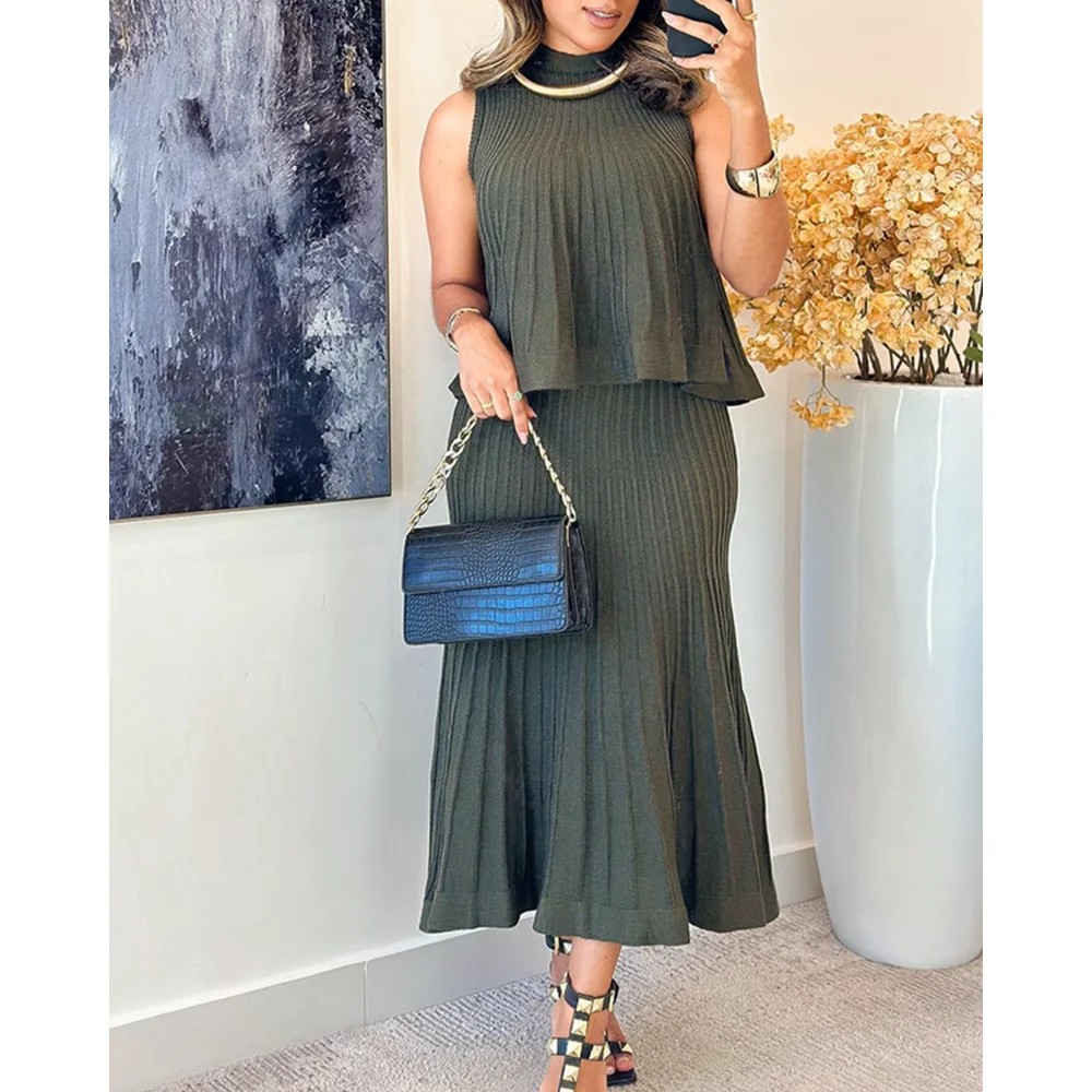 

2 Pieces Knitted Skirt Set for Women Outfit Sleeveless Loose A Line Pleated Knit Tank and High Waist Midi Fishtail Skirt Set