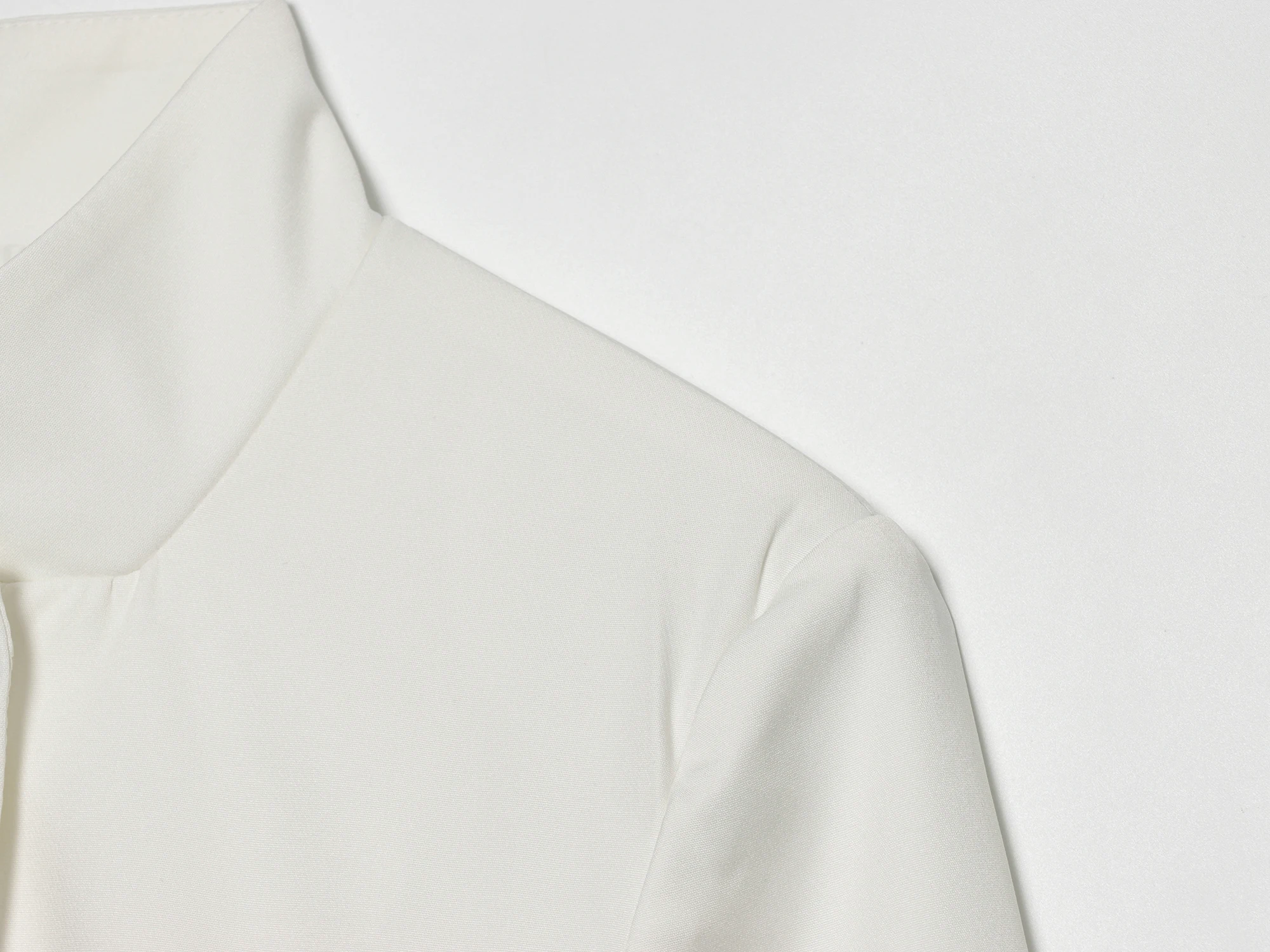 KONDALA Eleganter Büro-Damen-Blazer in Weiß, Sommerlicher Trendiger Kurzarm-Blazer, Neue 2026 Mode für Urlaub und Pendeln, Damen-Kurzblazer – Detail 7