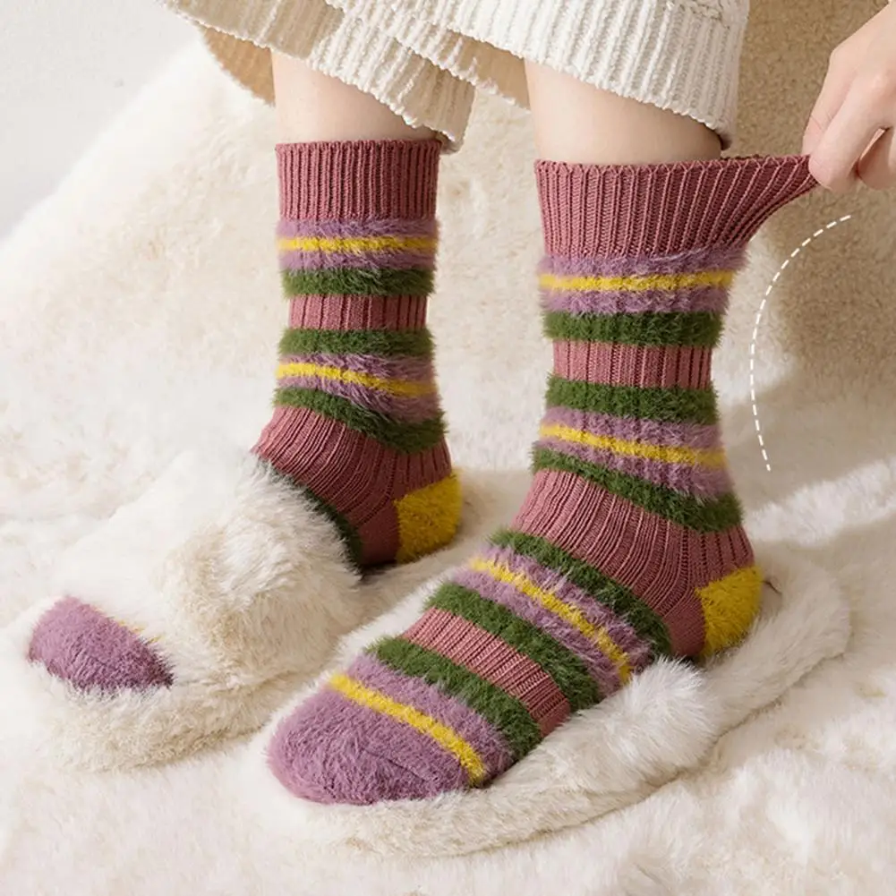 1 Pair Women Fall Winter Socks Mid-tube Anti-slip Thick Striped High Elasticity Sweat Absorption Adult Daily Socks Sport Socks