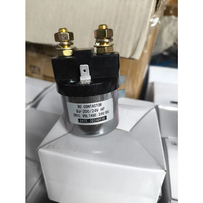 Electric forklift tail plate hydraulic motor carbon brush 12V-24V contactor, switch