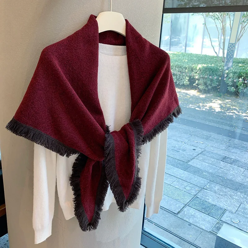 Korean Retro Burgundy Fringed Triangle Scarf Women's Autumn and Winter Warm Knitted Shawl Temperament with Decorative Scarf