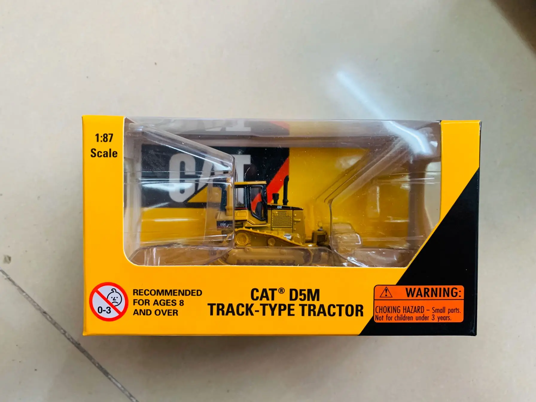 315C L Hydraulic Excavator 1/87 Scale Die-Cast Model 55400 New in Box