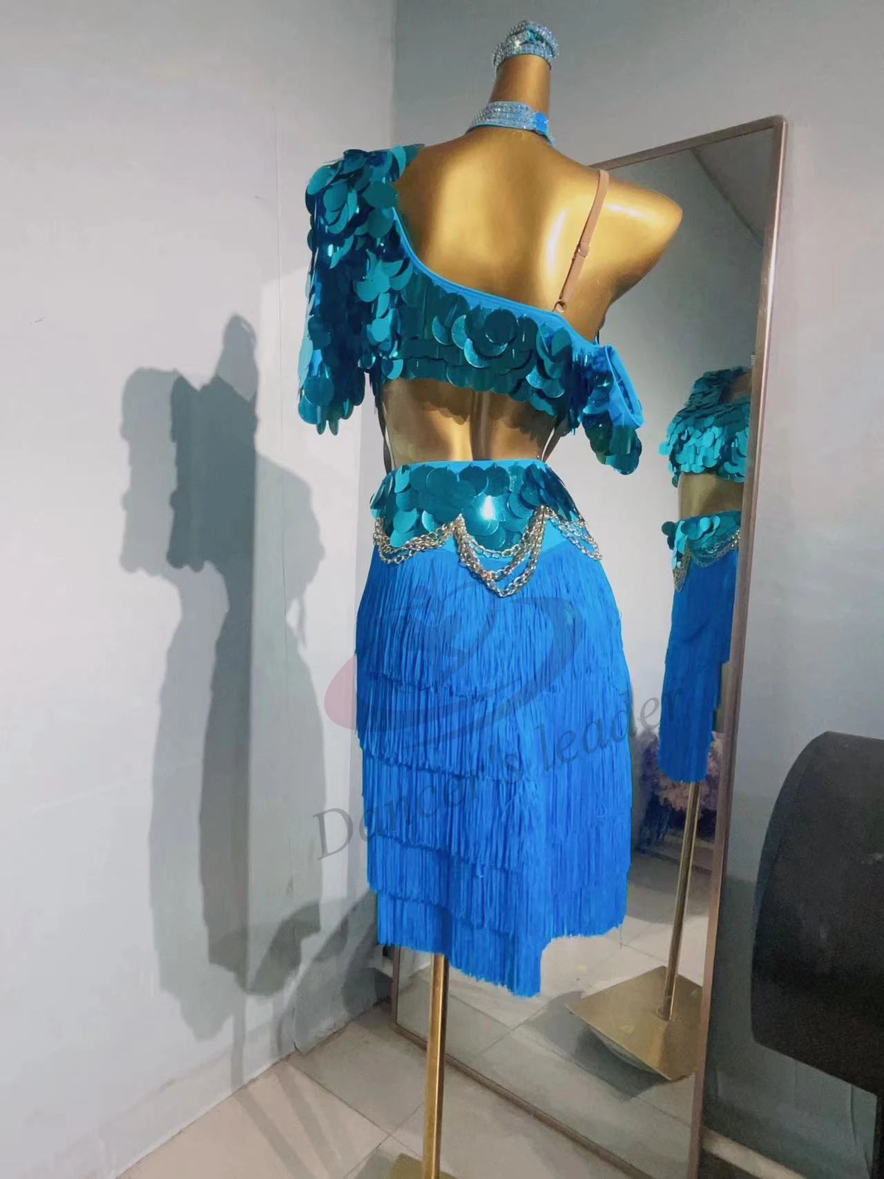 Robe de Costume de scène de danse latine, haut de gamme, personnalisé, compétition internationale, Costume de compétition de danseuse, Tasser rond brillant