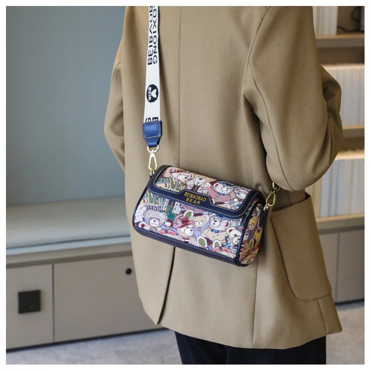 New Trendy Unique Design Cartoon Bear Single Shoulder Bag Chic Crossbody Bag Original Women's Shoulder Bag Purses and Handbags