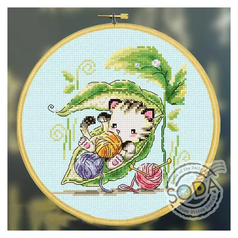 Amishop Gold Collection Counted Cross Stitch Kit A Kitty In The Kidney Bean Cat Kitten Knitting SO OP58