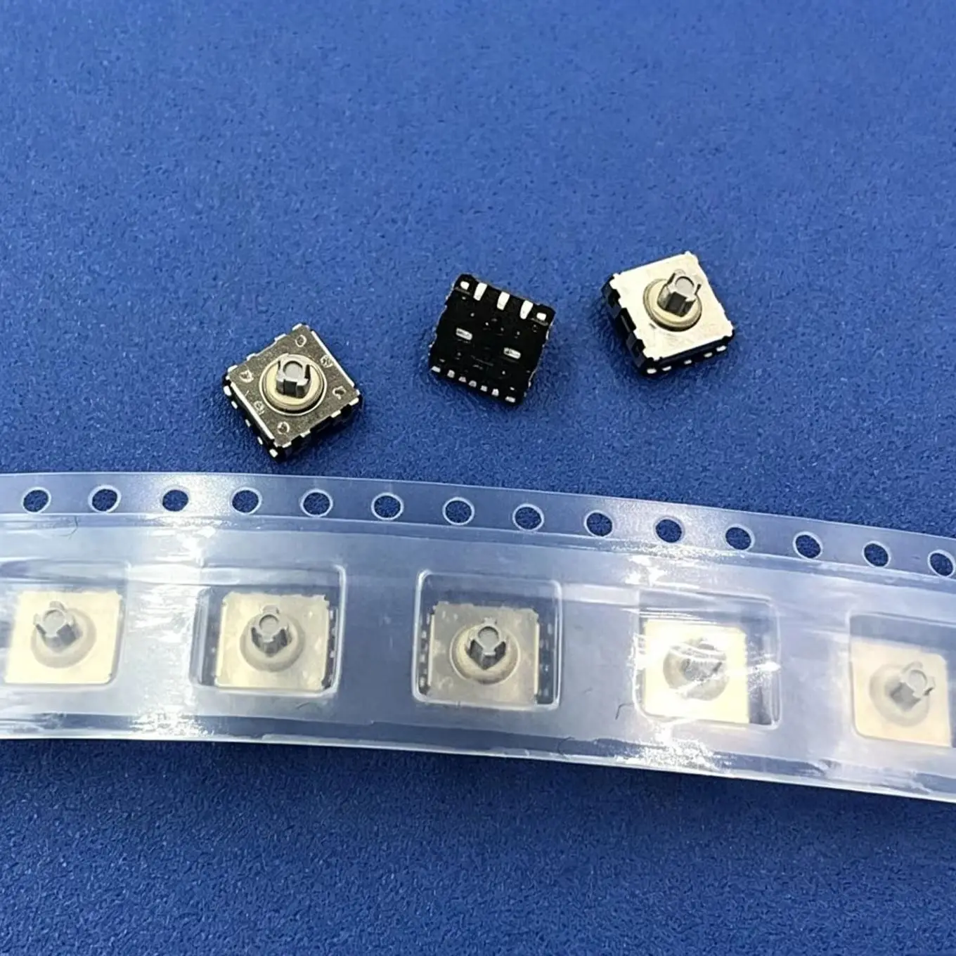 Original new 100% SOQ-152DJTT multifunctional 5-way touch switch mobile phone navigation key 5-way button switch 6*6*4.5MM