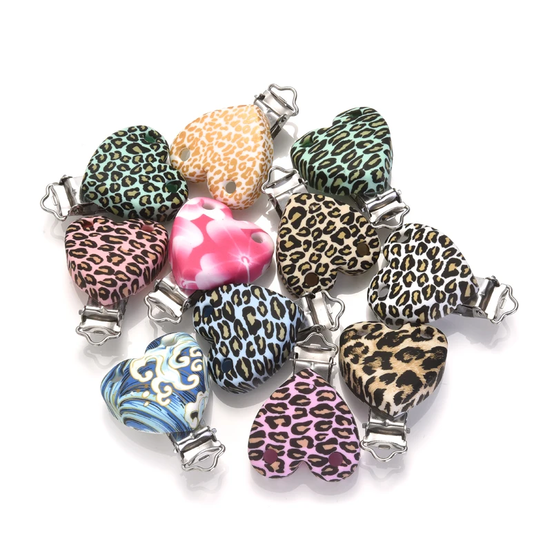 3Pcs 38x50mm Leopard Heart Silicone Teething Clip Food Grade Teether Dummy Holder Clip DIY Baby Soother Pacifier Chain Accessory