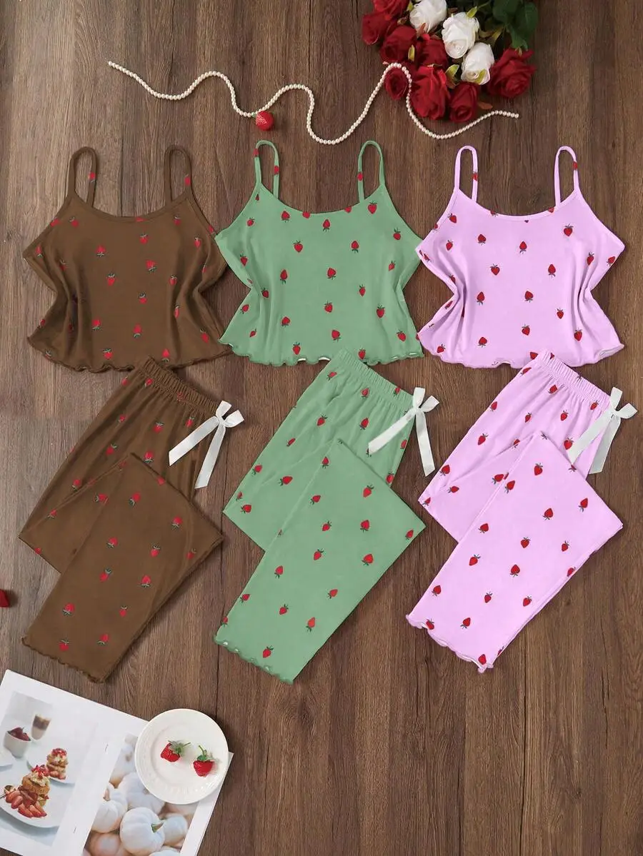 

Women Sleeveless Crop Pajama Set With Strawberry Print Summer Sleepwear