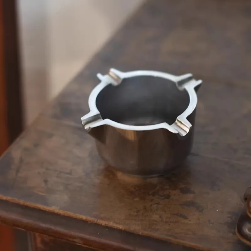 posacenere-vintage-minimalista-in-alluminio-pressofuso-ornamento-in-metallo-per-arredamento-casa-bar-e-scrivania