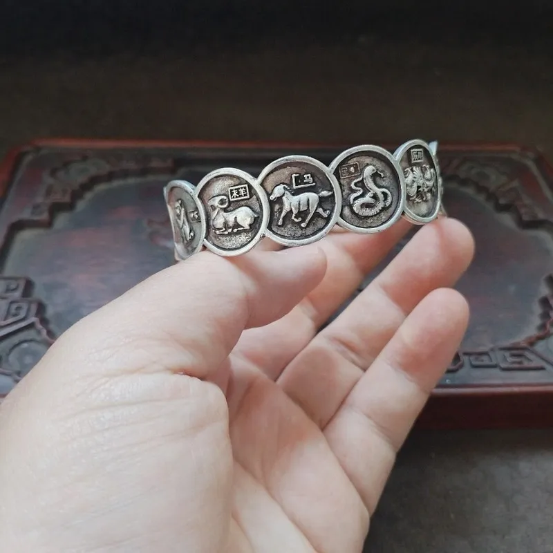 Antique - Old Silver With Patina, Featuring Twelve Zodiac Signs, Half-Circle Miao Ethnic Retro Style