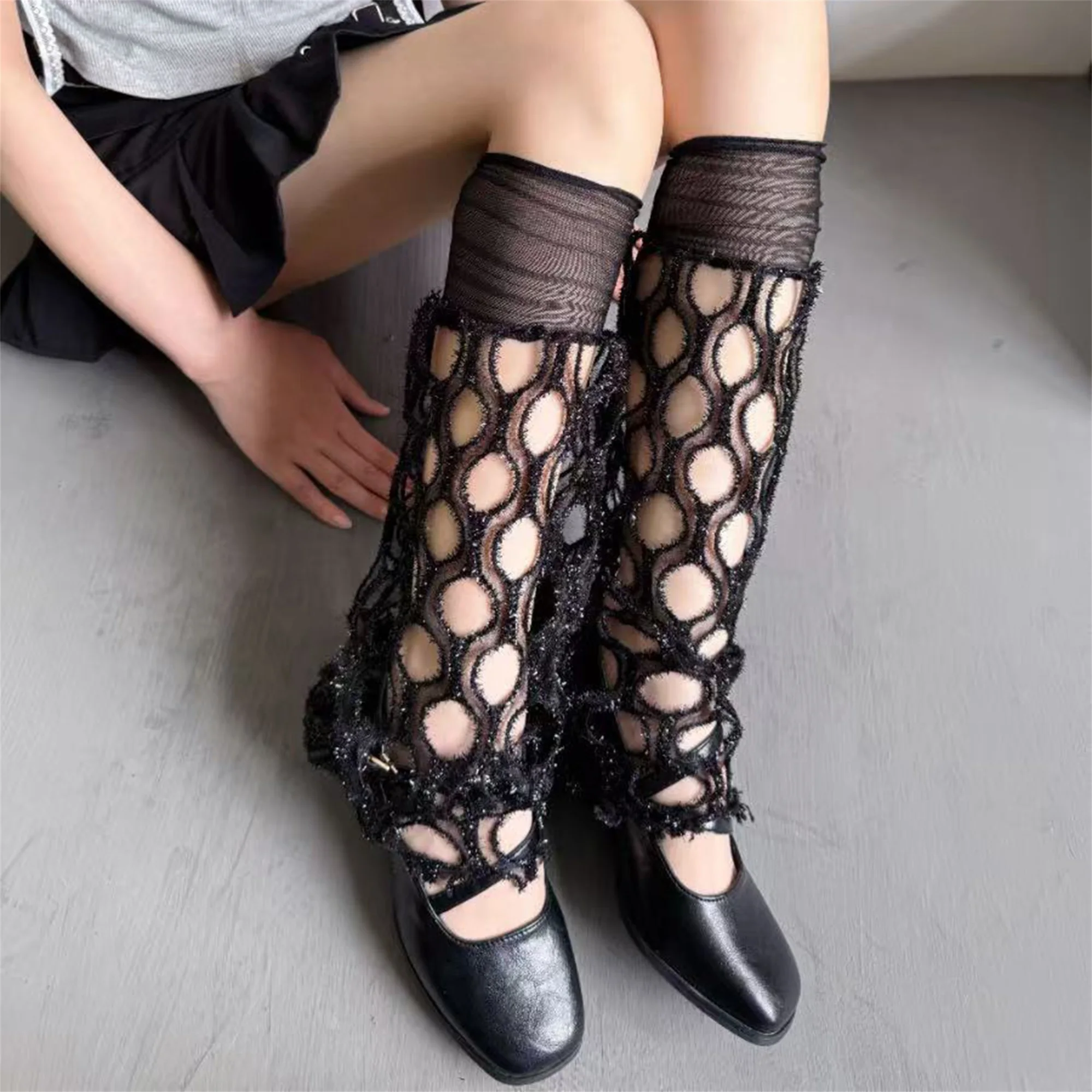 

Fashionable Hollow Out Leg Warmers for Women - Stylish Calf Cover Boot Socks Perfect for Parties and Street Style