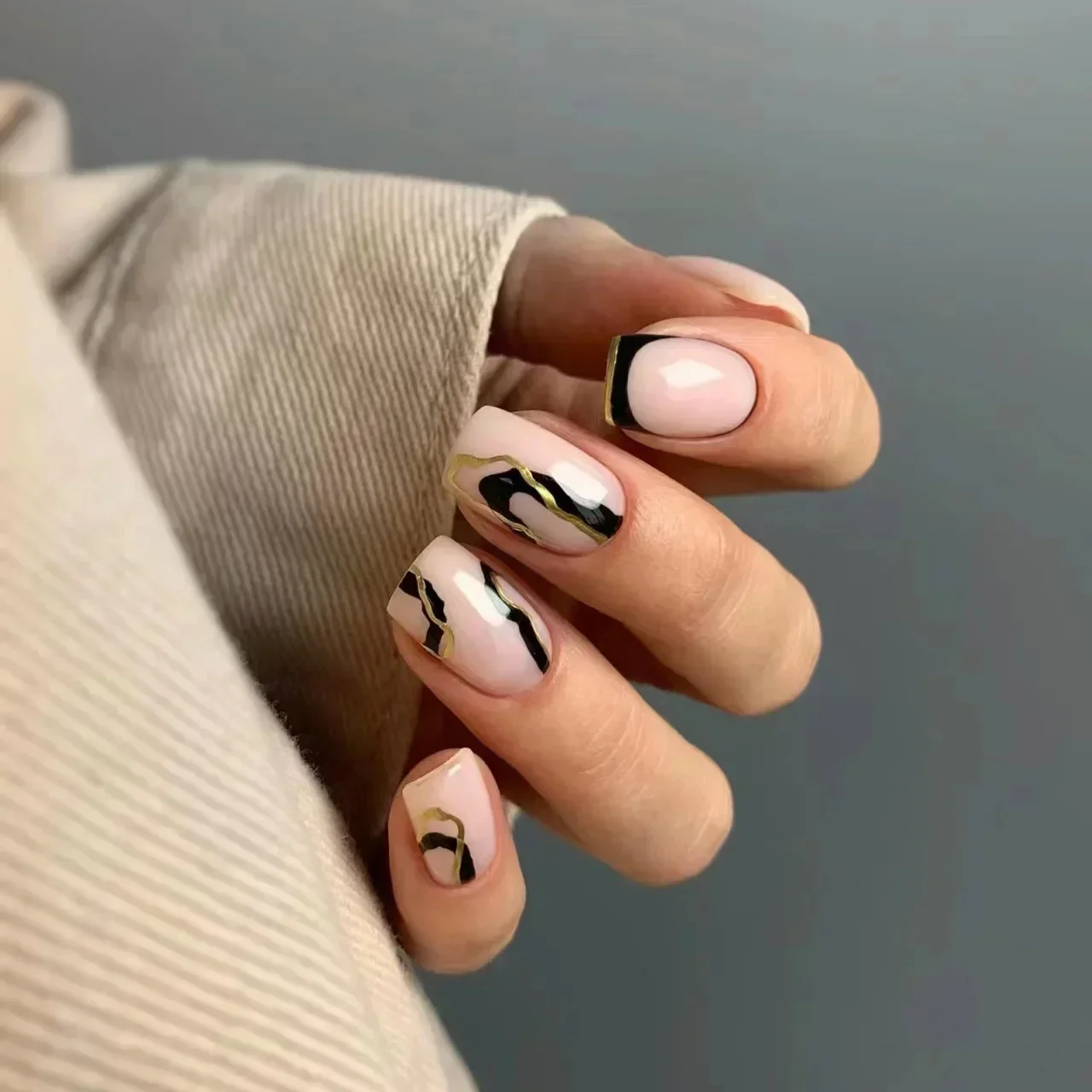 24pc imprensa curta em unhas folha de ouro preto falso prego bailarina francesa unhas falsas completa sobre destacável diy manicure dicas da arte do prego