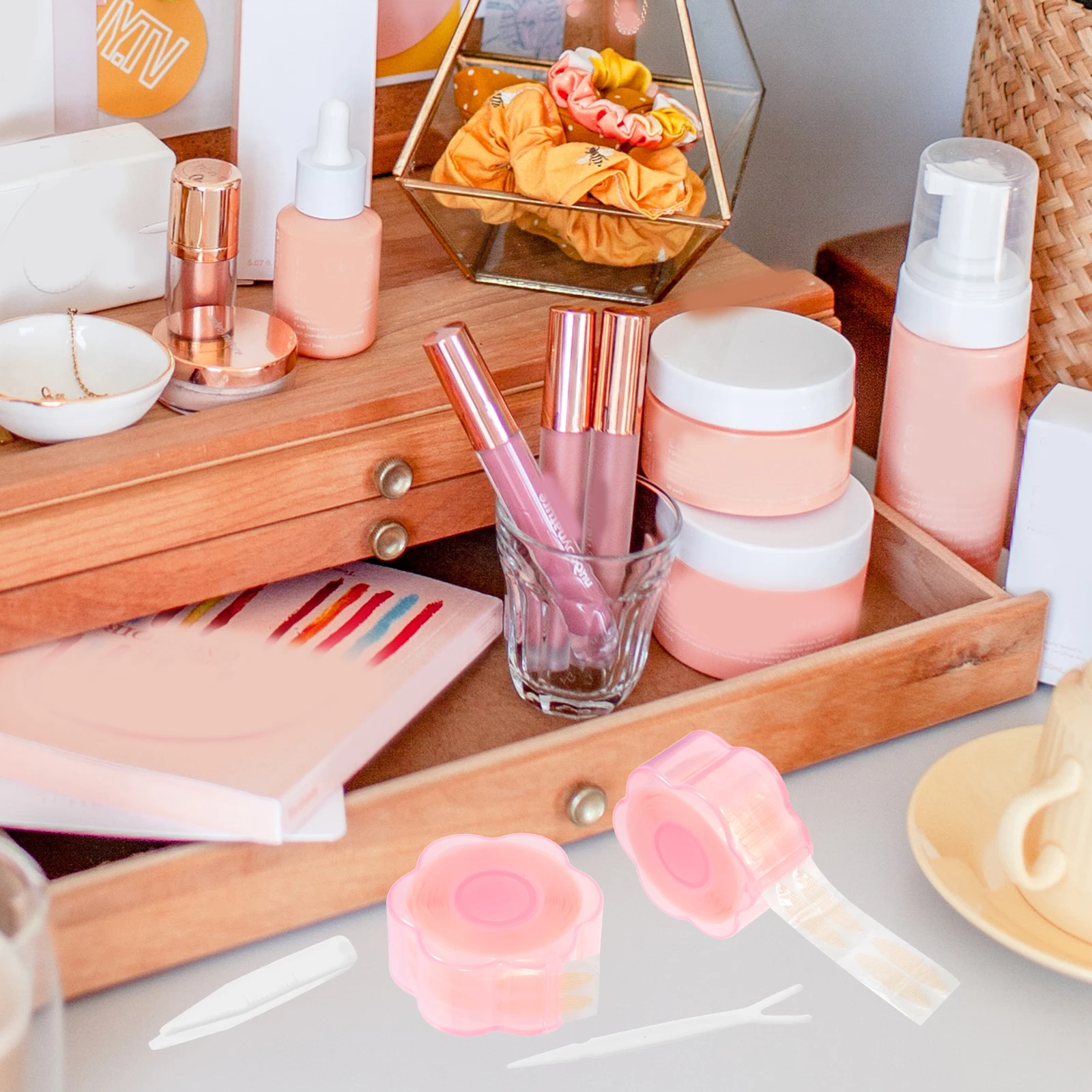 

1Set Eyelid Shaping Tapes Makeup Supplies Invisible Lifter Strips Excellent Air Permeability Good Texture Eyelid Tap