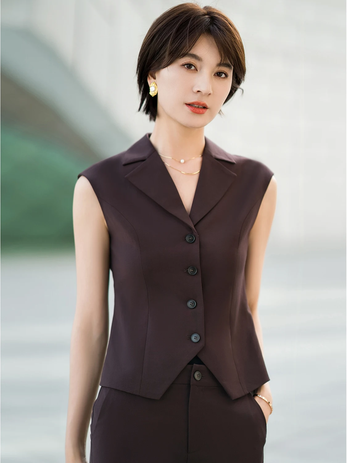 

Faionable Commute Vest And Straight Leg Pants Set ort Sve V Ne Button up Top for Women over 35 Polyester Fiber