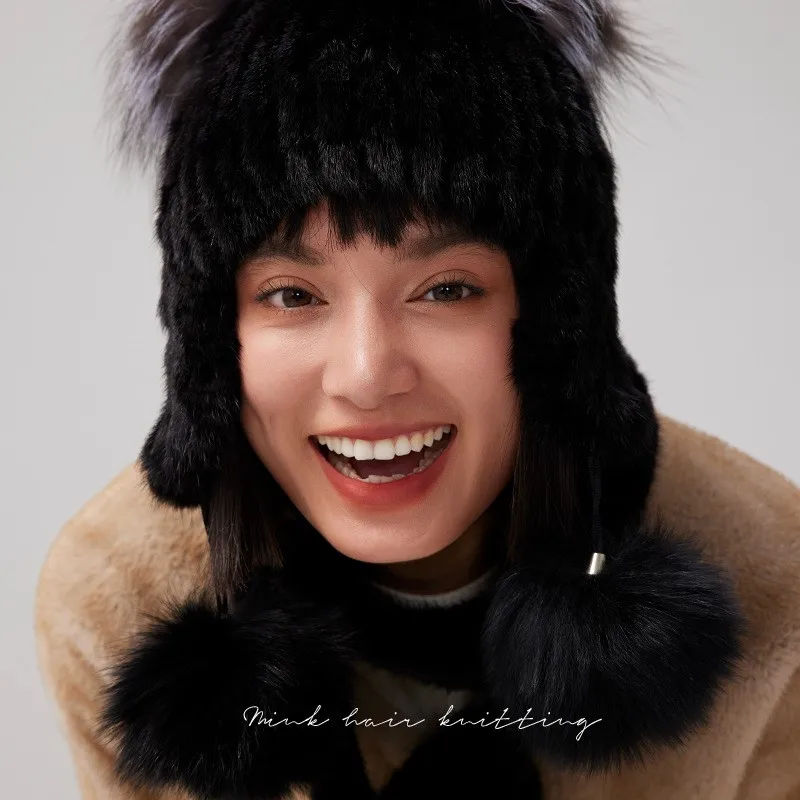 A new style of pure handcrafted water-wool hat for women