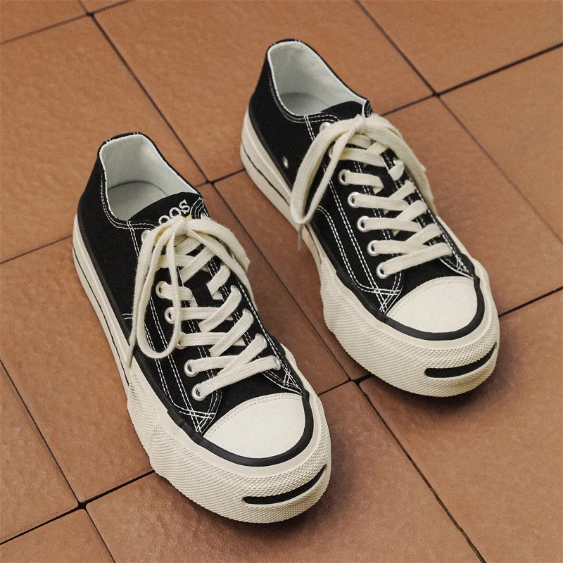 2026New Spring Student Low-top Canvas Shoe,Couple Style Sneaker and Casual Skate Shoes,Thick-soled Height-increasing Men's Shoes