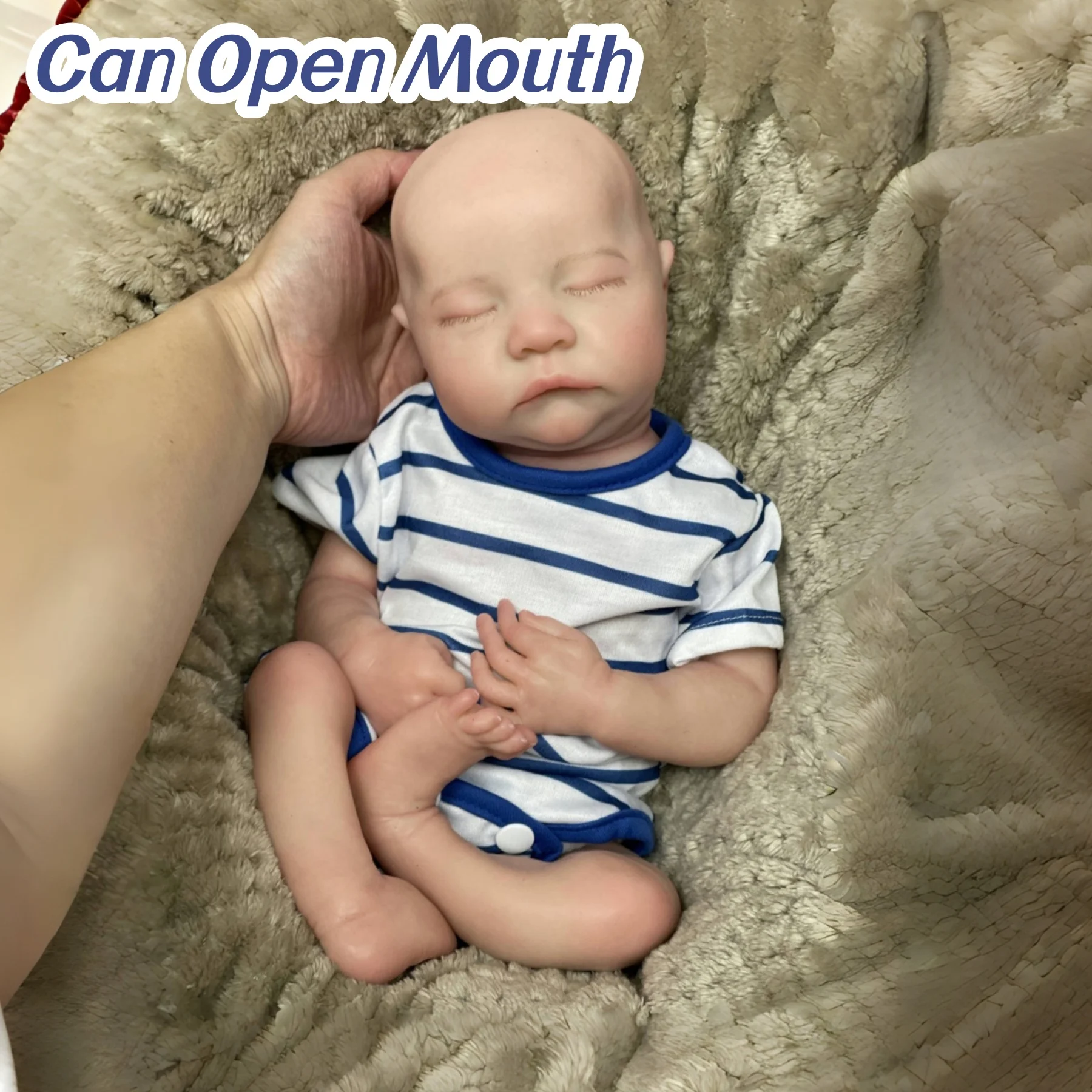 

Кукла-реборн Levi из силикона, 40 см, с открывающимся ртом, 2 стиля, с рисованным лысым головом, очень мягкая на ощупь, гибкая, для детей