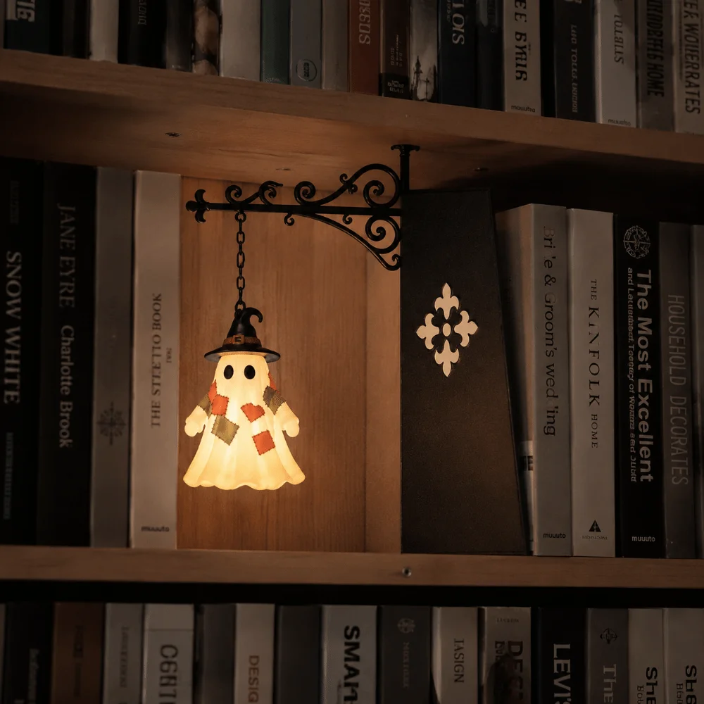 LED Light Bookshelf Lantern Light Vintage Style Delicate Detailing Bookshelf Ghost Light Warm Glow Soft Light Bookshelf Lamp