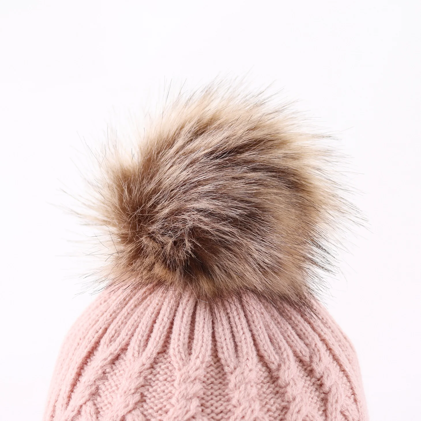 Thumbnail 4 - #33 Cheap Fleece Lined Beanies Worth Buying