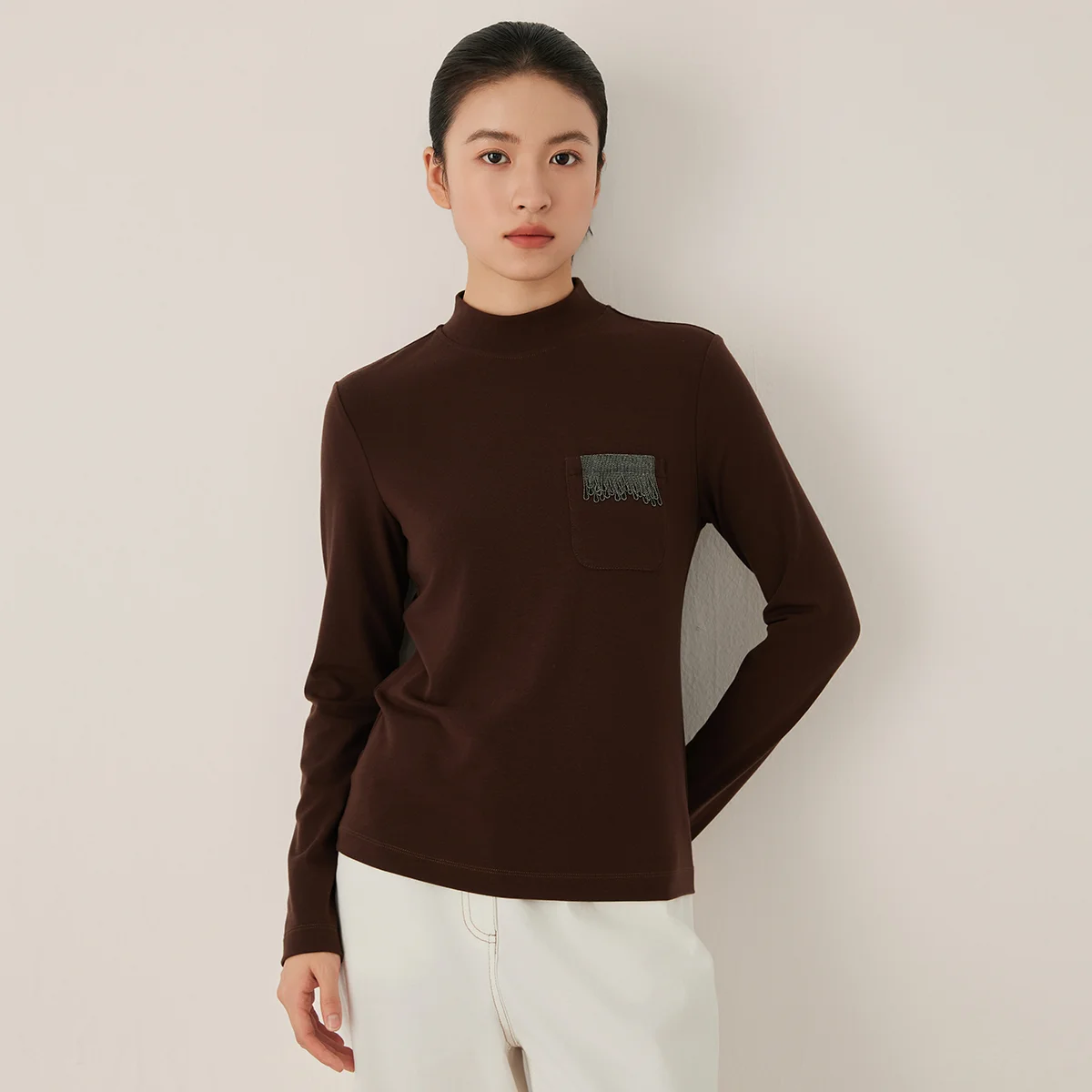 KL9523413 Women's Long Sleeved Top Mock Neck Blended Fabric with Decorative Pocket Detail Fashionable Casual Women's Clothing