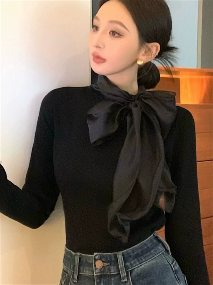 Bow Tie Long Sleeved Knitted Sweater Base Top Women 2025 New Spring Long Sleeve Slim T-shirts Black Grey Ribbon Bottoming Shirt