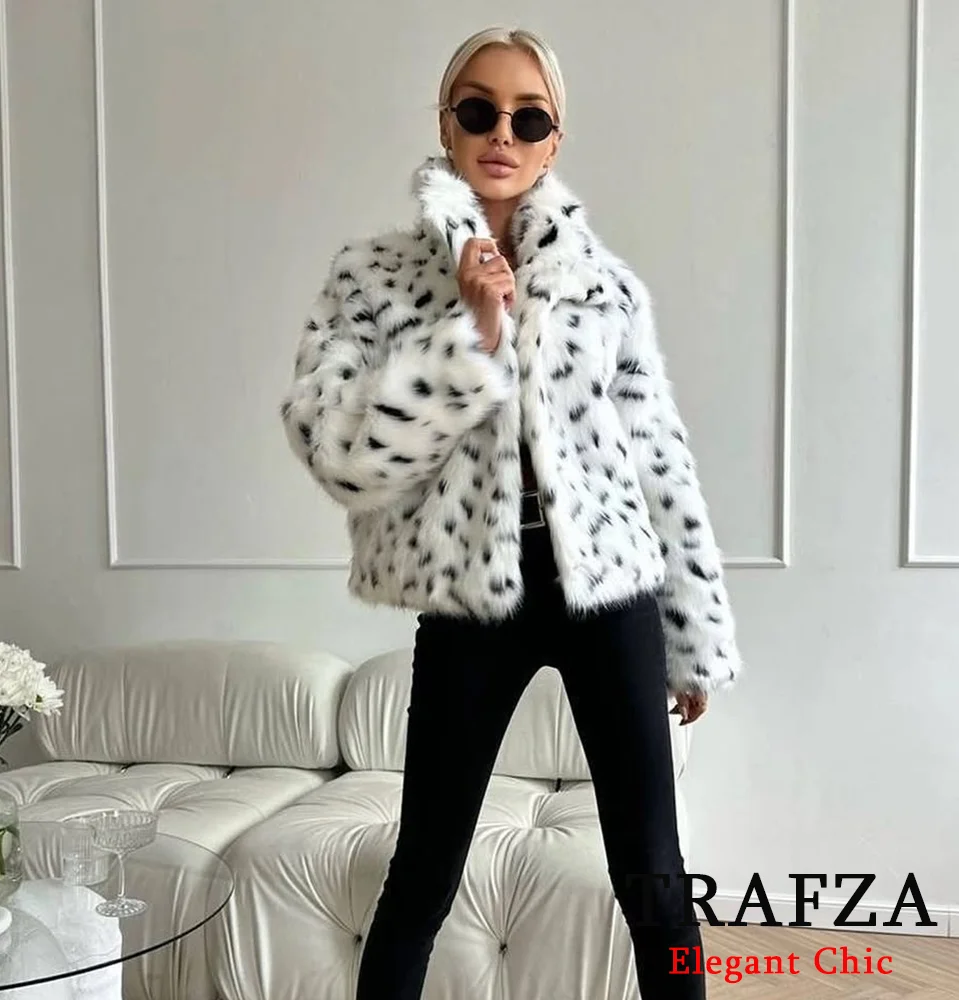 TRAFZA-Women Fashion Faux Fur Jacket Animal Pattern Half Turtleneck Jacket New 2024 Fall Winter High Street Modern Girl Jacket