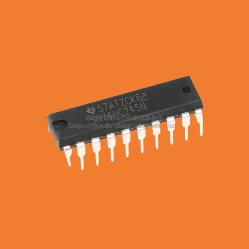 10PCS/original genuine direct insertion SN74HC245N eight phase tri state bus transceiver logic chip DIP-20
