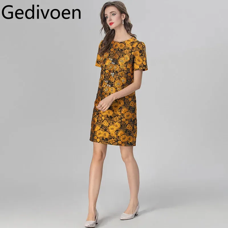 Gedivoen Fashion Design Abito estivo da donna Jacquard Perline Cristallo Manica corta High Street Mini abiti arancioni