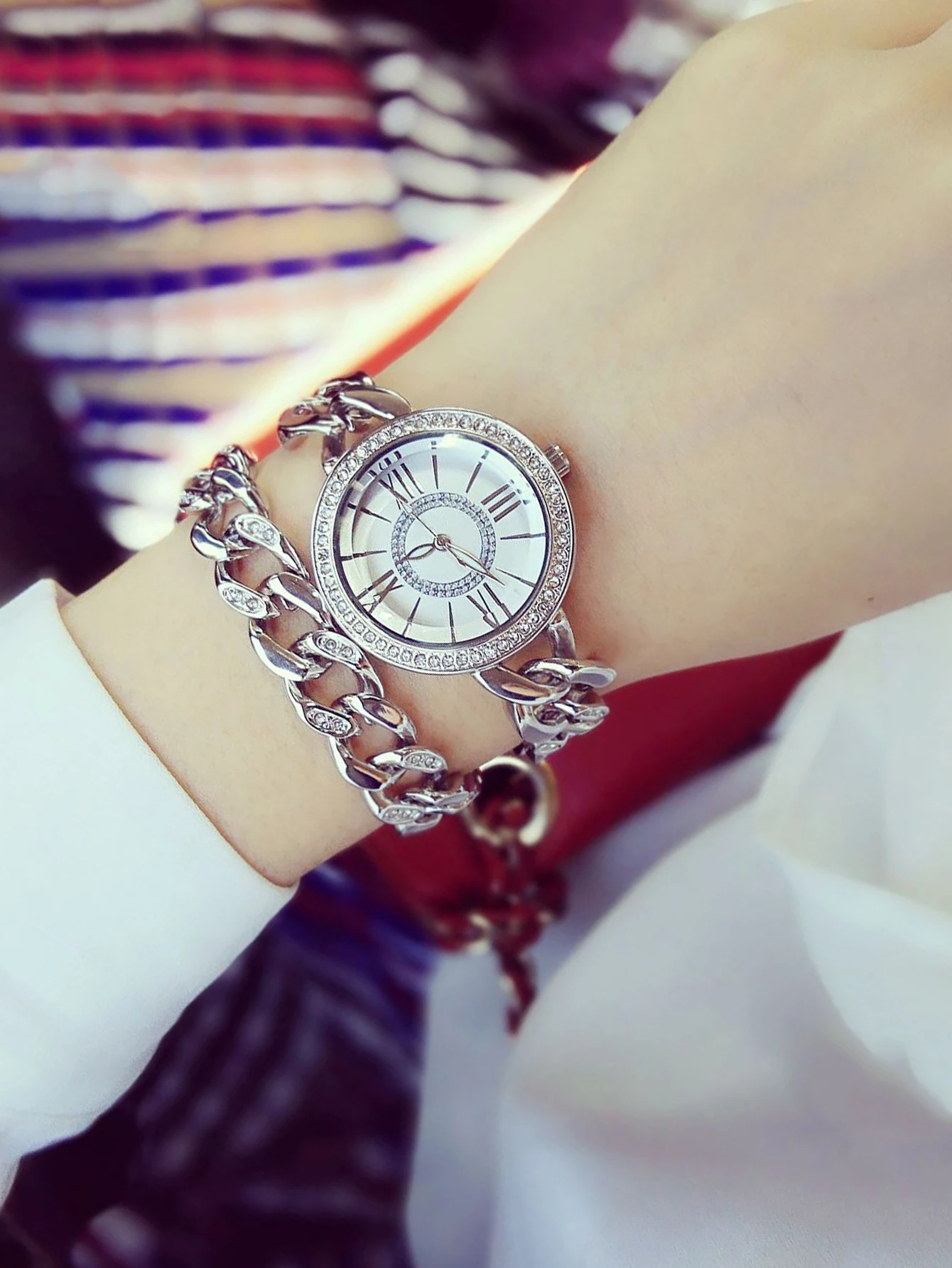 Women Fashion Simple Roman Dial Chain Bracelet Watch