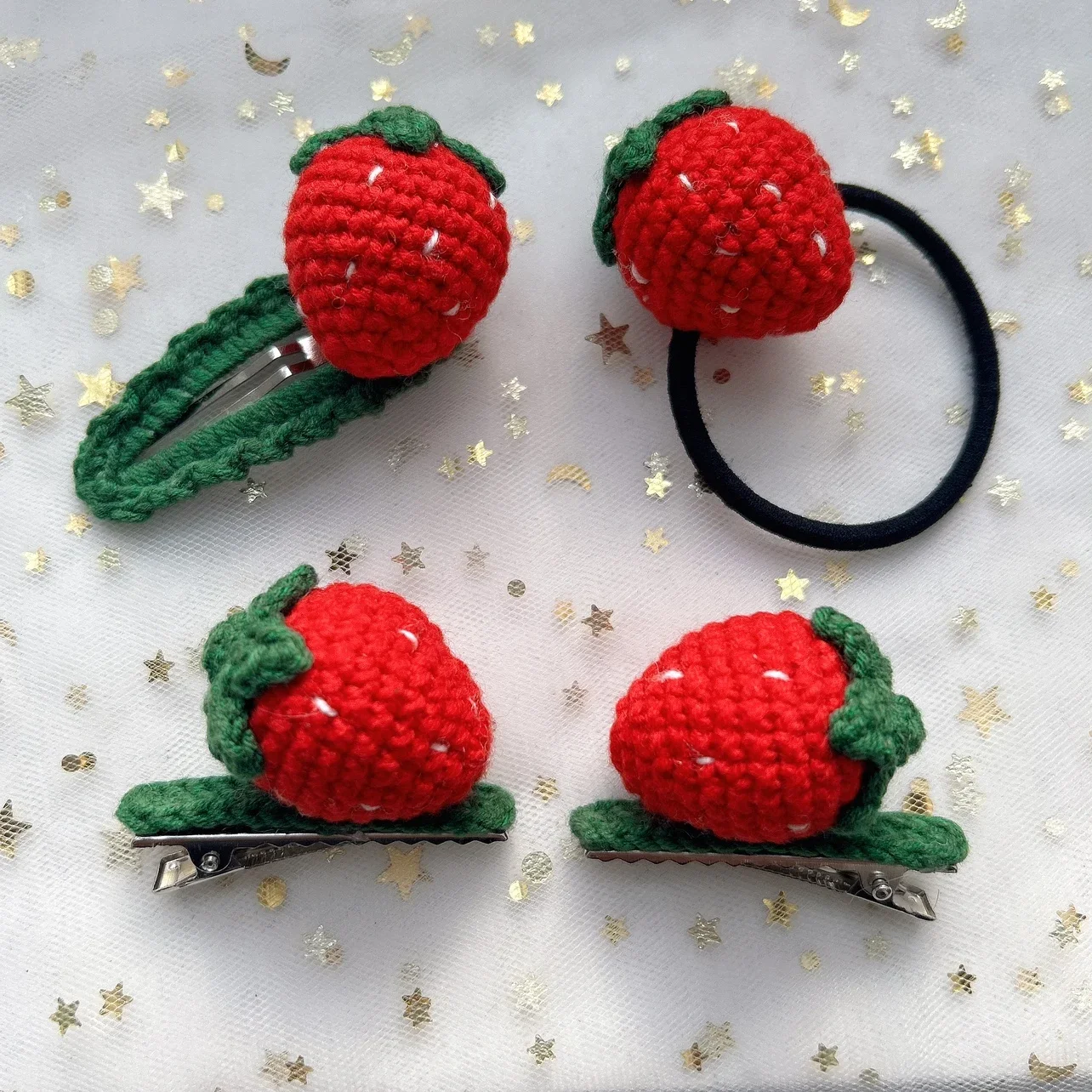 New Handmade Wool Strawberry Hair Clips Children Cute Hairpin Headdress Broken Hairpin Bangs Clip