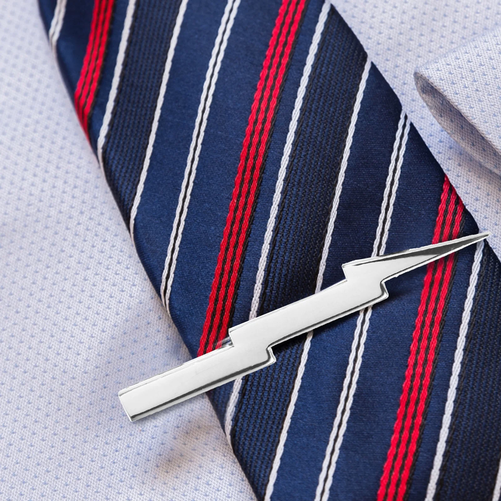 

Stylish Metal Necktie Clip for Men Silver Tone Tie Clip Smooth Surface Lightweight Secure Hold for Any Occasion