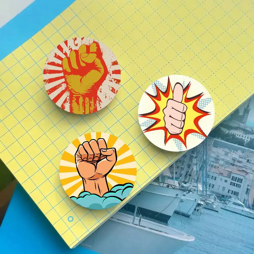 Finger Gesture Badge Tinplate Meme Round Brooch For Hat Bag Creative Lapel Jewelry Accessories Gifts