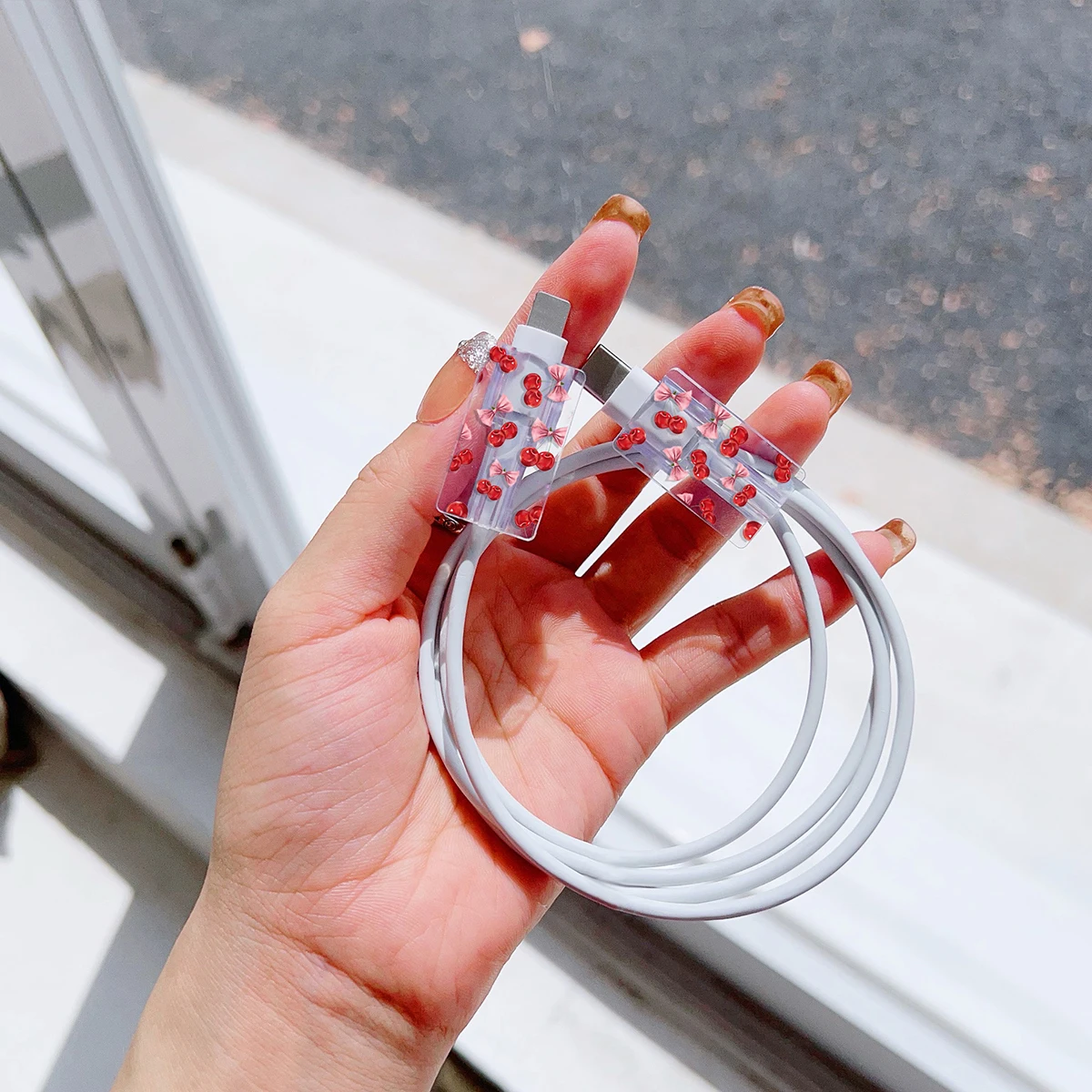 Transparent Pink Bow Protective Case Design TPU Charger Protective Case for iPhone17/16pro Mobile Phone 40W Fast Charging Cable