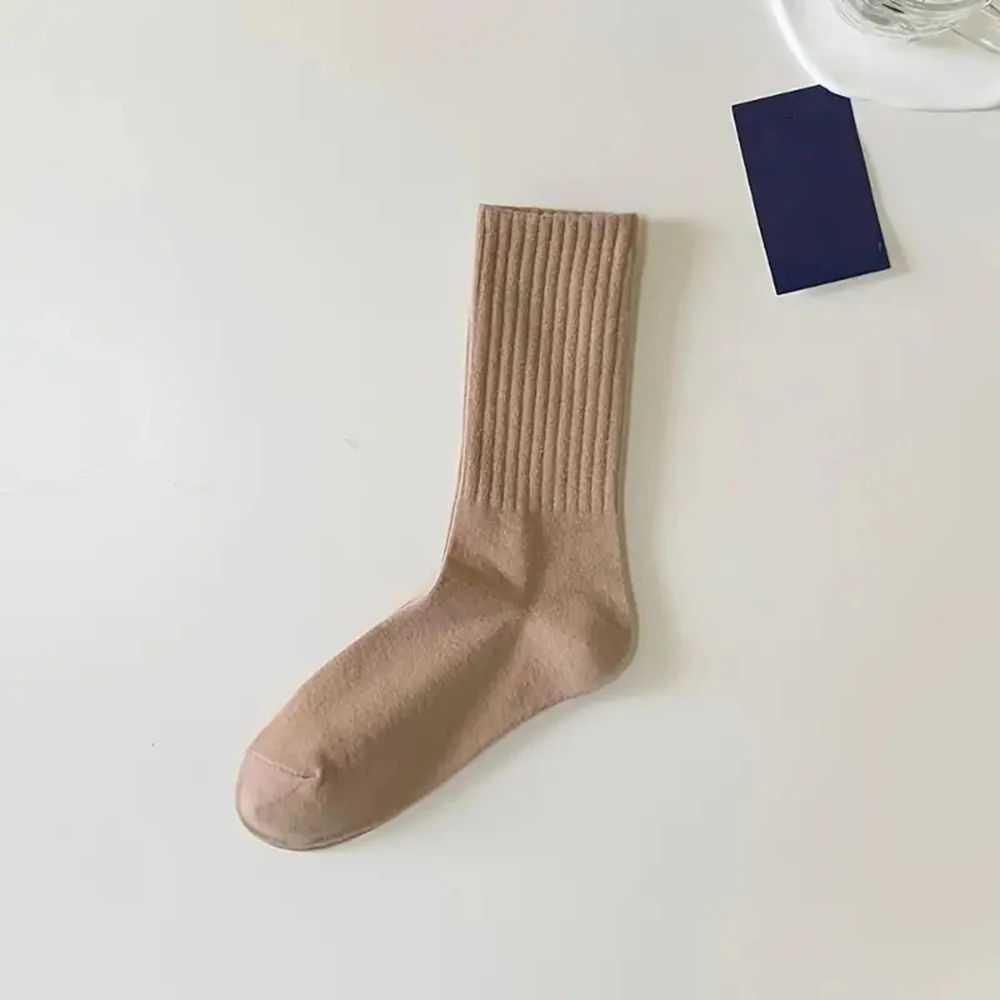 5/6 pairs Unisex Casual Plain Color Socks Fashionable Versatile Breathable Crew Socks Casual Sport Combed cotton Men Women Socks