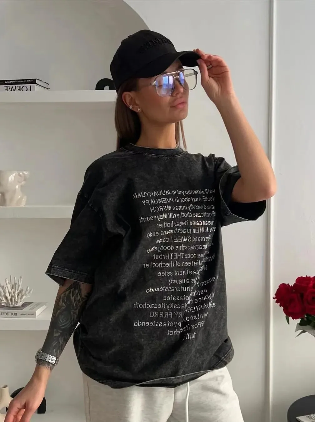 Vintage'owa koszulka z luźnym krojem, zdobiona diamentami, w stylu Feng Shui, z efektem postarzenia, z bawełny, idealna na lato.