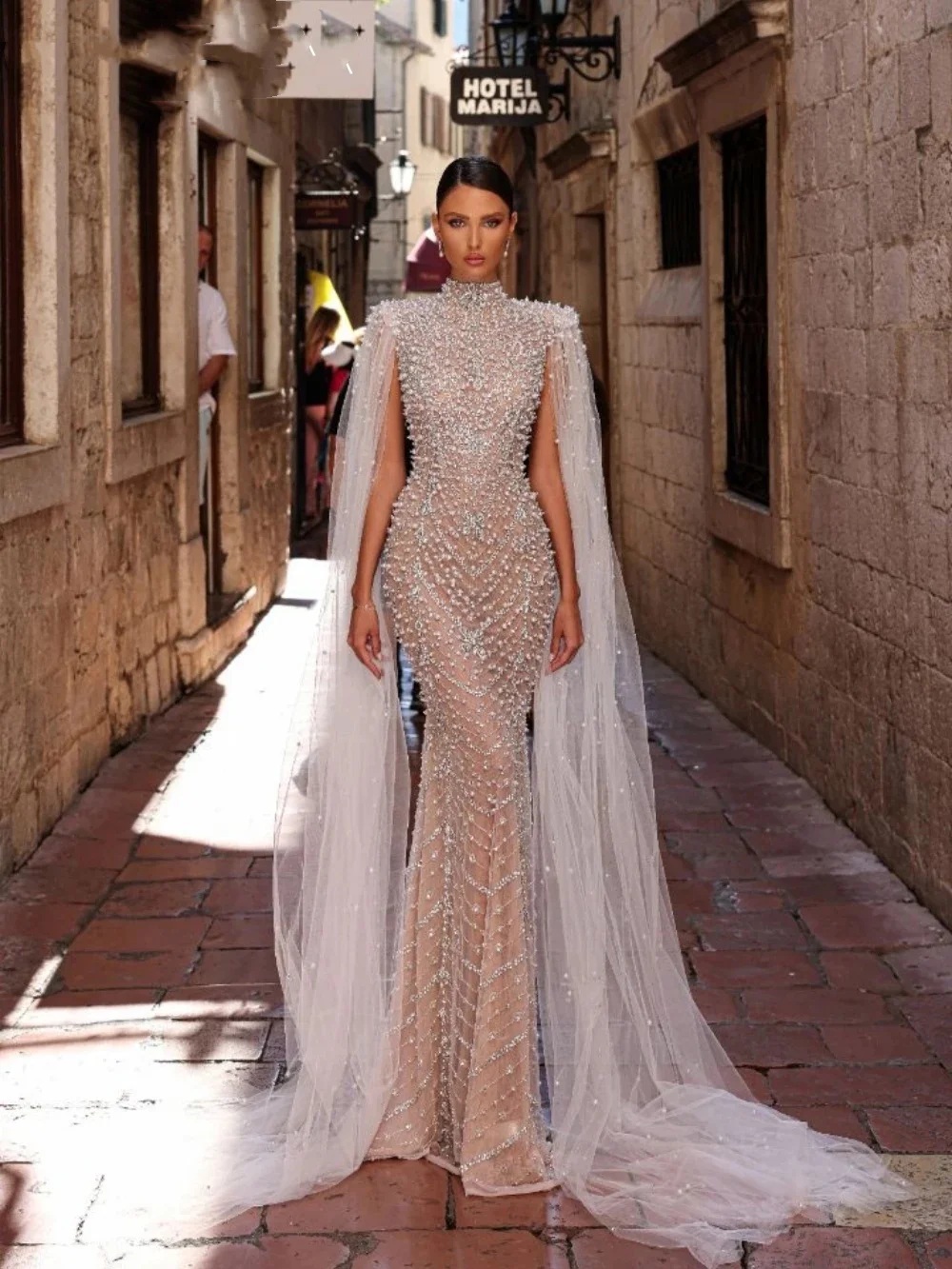 Moda alta pescoço bainha vestido de casamento pérolas miçangas renda vestido de noiva sem costas até o chão personalizado vestidos de novia