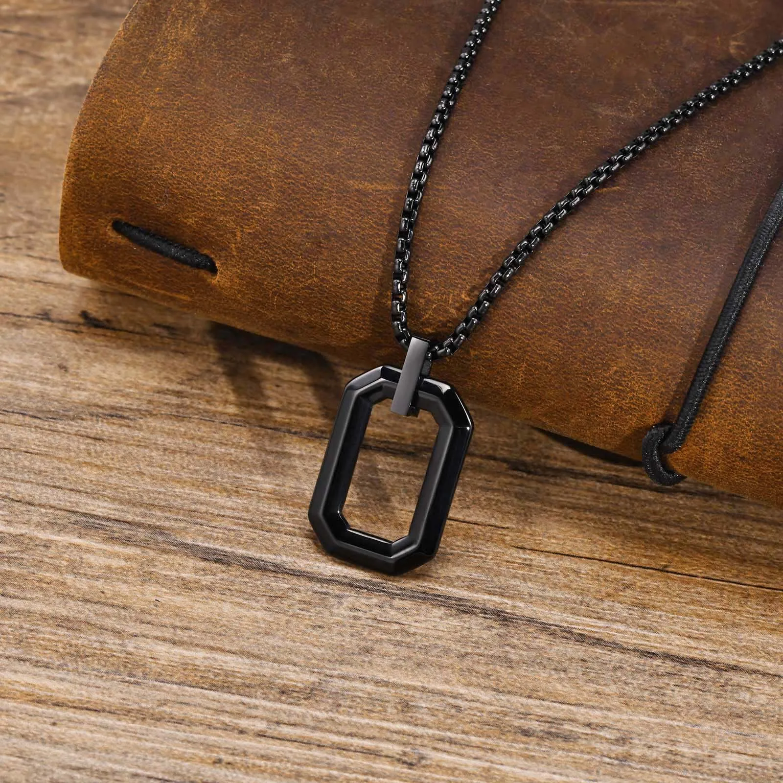 Coole geometrische Anhänger-Halsketten für Männer und Jungen, wasserdichter quadratischer Anhänger aus Edelstahl mit Box-Kette, minimalistisches Halsband-Geschenk – Detail 5