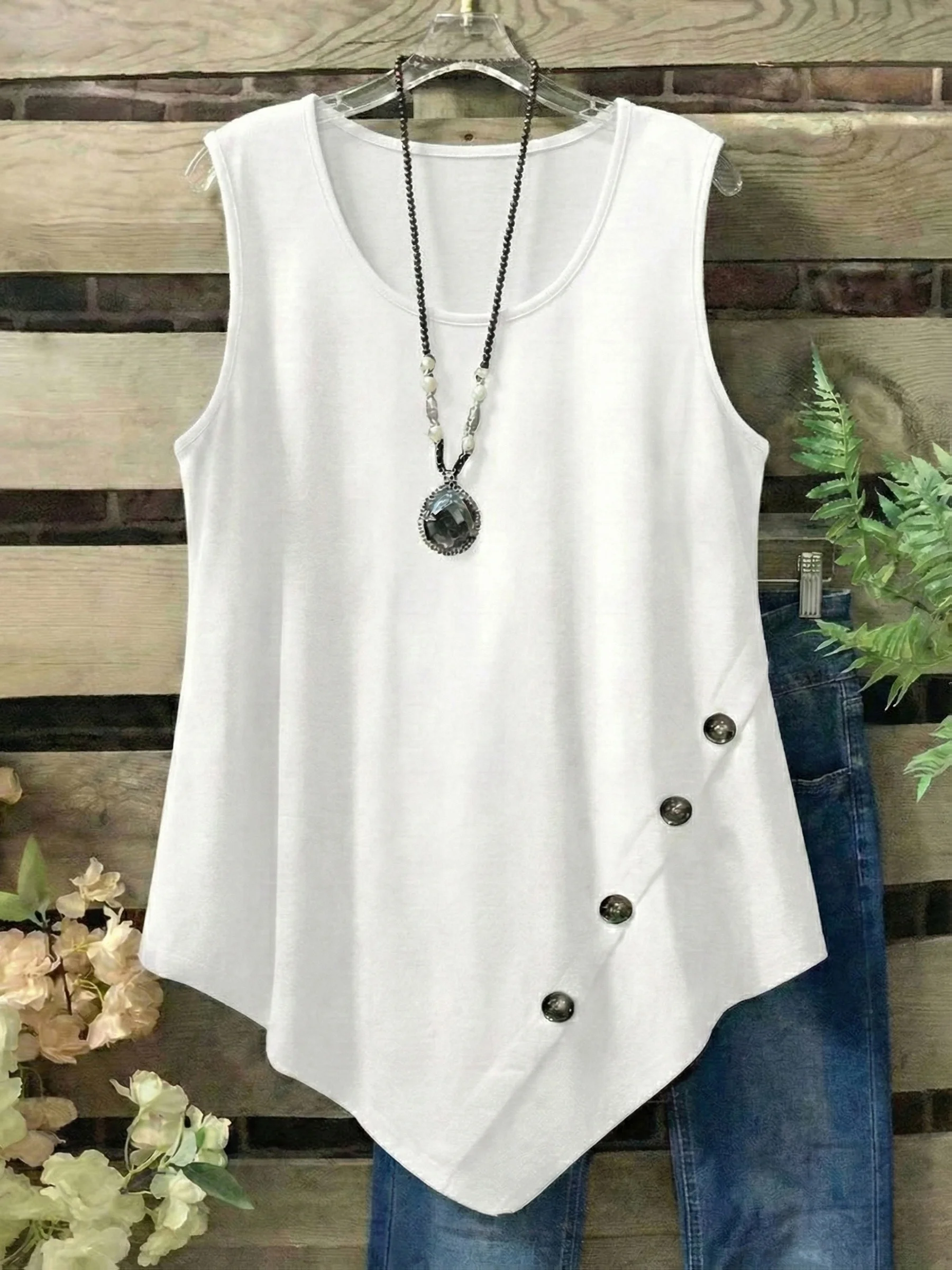Ärmelloses Damen-Top in Übergröße mit Knopfdetail für mühelosen Stil – Detail 13