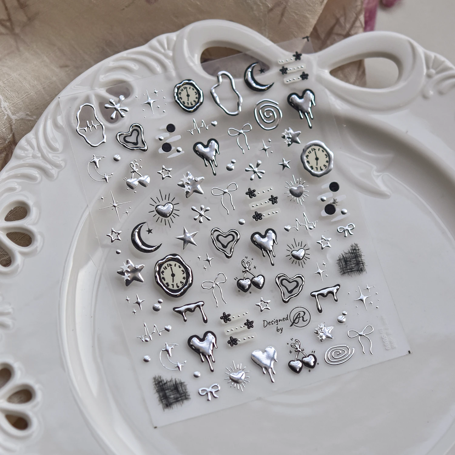 1PCS 5D Romantische Metall Blume Schmetterling Nagel Aufkleber Metall Rose Blossom Aufkleber Schatz Retro Nail art Dekorationen