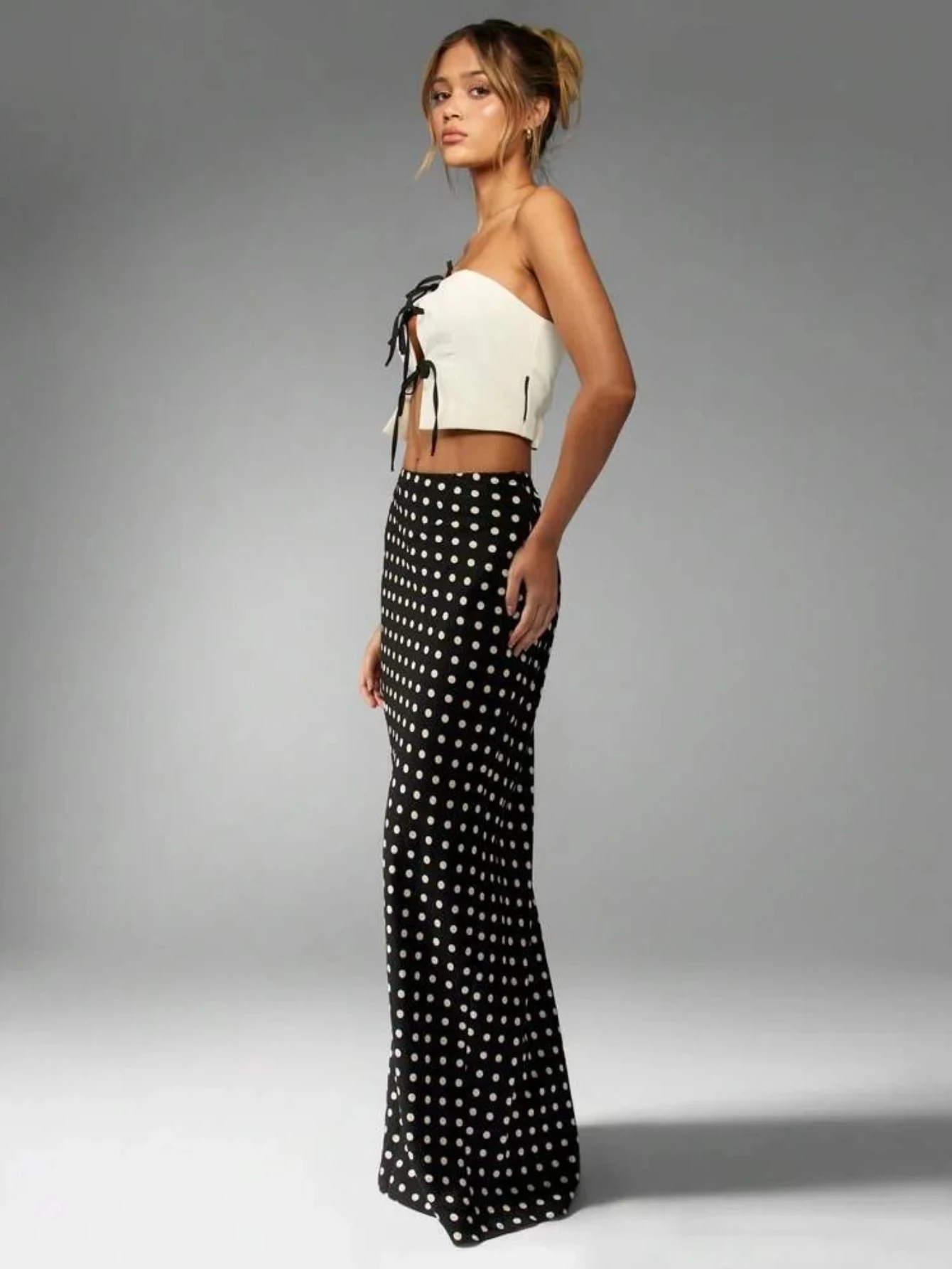

one step skirt half body skirt for womenSummer European and American style slim fit polka dot