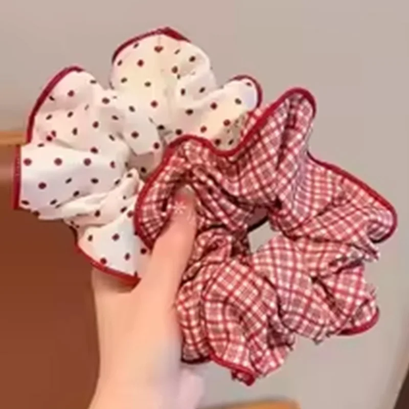 Thumbnail 3 - #48 Scrunchies Comparison Guide