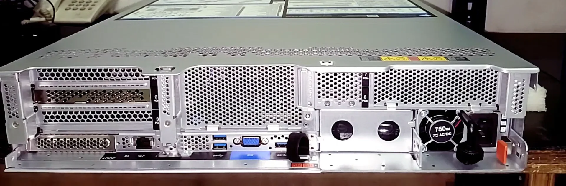 Сервер облачного хранения ThinkSystem SR650 V3 sever оптом