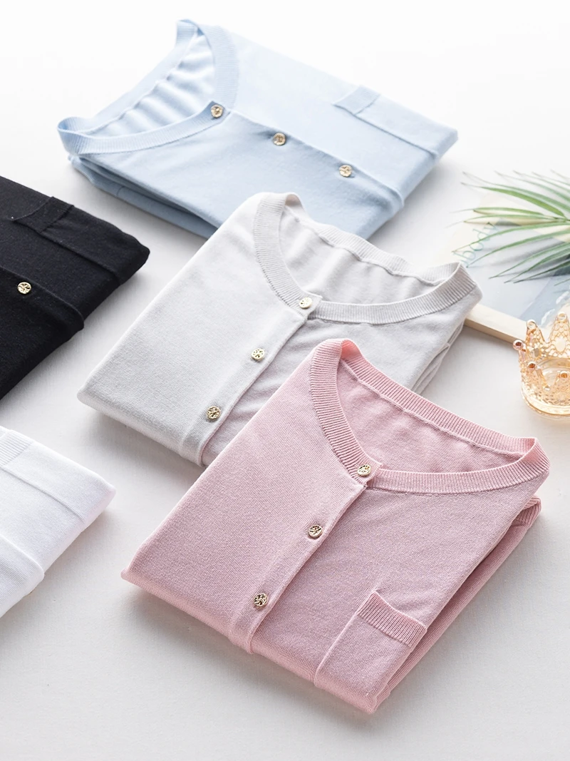 

Женская трикотажная футболка с круглым вырезом Cool Feeling, весенняя модная модель, однотонная, из смесовой шелково-шерстяной ткани, приталенного кроя.