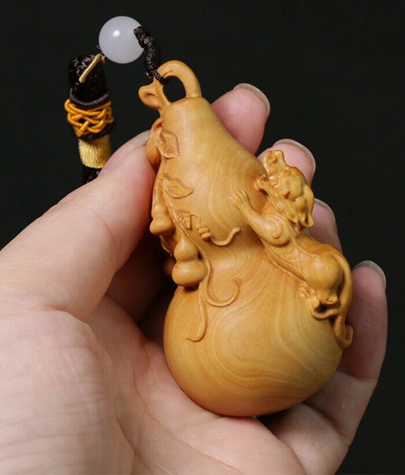 TJ170ca - 8*4.7*4 Boxwood Carving Netsuke : Baby Dragon on Gourd