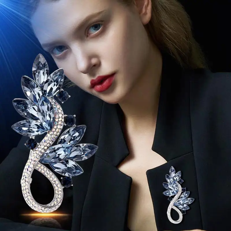 Fashion Luxury Rhinestone Personalized Crystal Brooches Women Clothing Coat Accessries Gifts