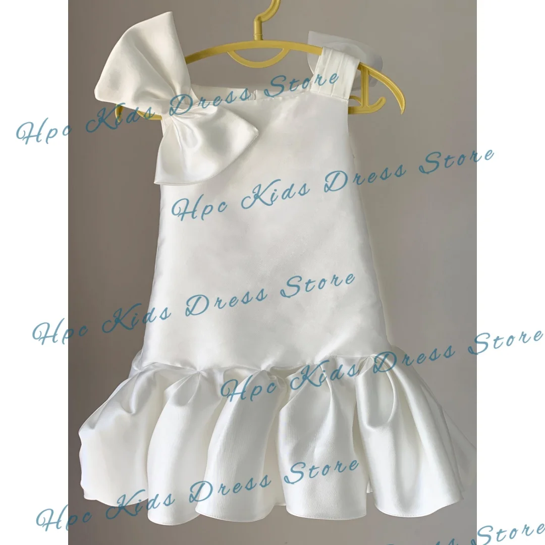 Custom White Satin Flower Girl Dress with Big Bow Shoulder Ruffle Hem Wedding Party Outfit for Kids